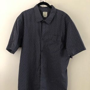 Men's XL short sleeve button down